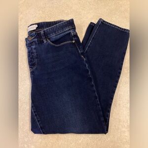 Soft Surroundings Women’s Large dark wash pull on style jeans jeggings stretch